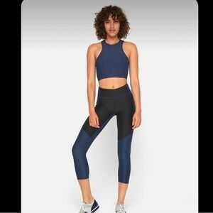 NWOT Outdoor Voices Small 3/4 Tech Sweat Two Tone Warmup Leggings Tights Navy